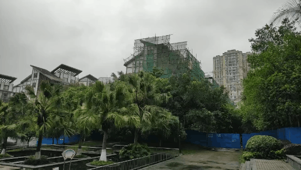 爽一区二区三区将下架整改：爽快内容即将下架整改，敬请关注新动态！