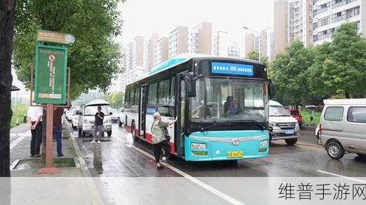 几天没C水这么多公交车：1. 近期公交车增运，市民出行更便捷