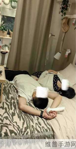 二人生猴子全程不盖被子黄：1. 不盖被子的奇妙人生：二人与猴的趣味冒险