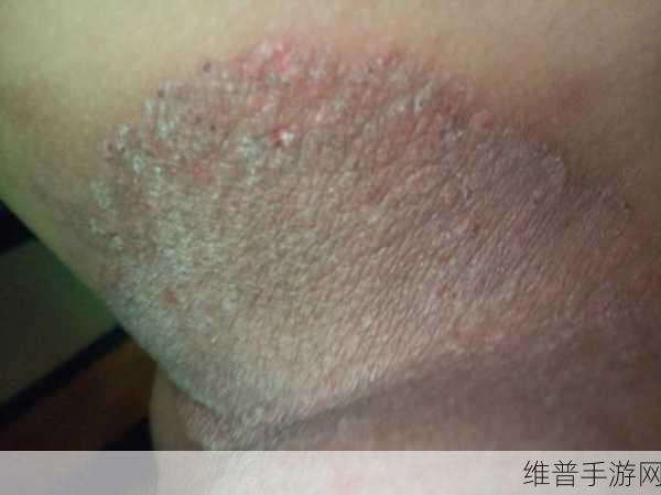 手下滑向大腿内侧：1. 手滑的瞬间：大腿内侧的隐秘诱惑