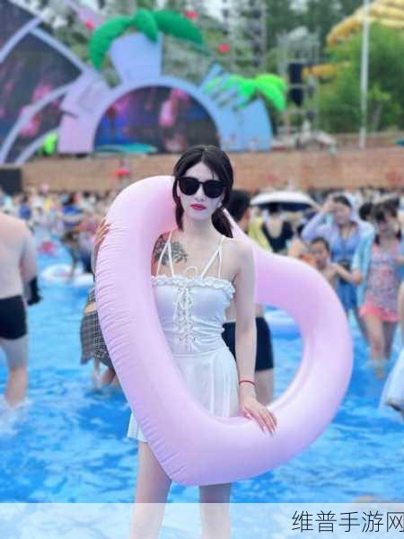 穿比基尼跳舞：1. 夏日海滩派对：比基尼舞动的热情