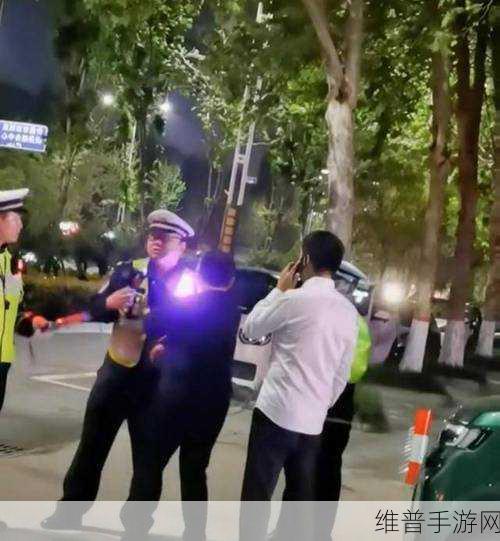 交警用小XUE查酒驾H：1. 小XUE助力，交警巧查酒驾新方式