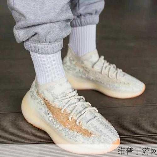 YEEZY380蜜桃粉和白色5：1. YEEZY 380蜜桃粉与白色的完美融合