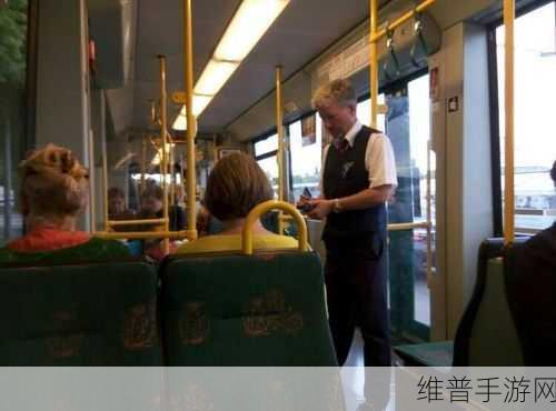售票员用小XUE查票不限制出入：1. 小XUE查票系统：畅享无阻出入体验
