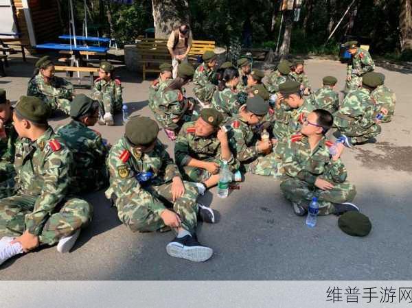 军训大白兔蹦出来了中的惊喜：1. 军训之旅：大白兔带来的意外惊喜