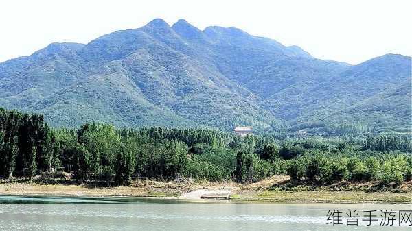 又白又大的两座峰：1. 白雪皑皑的双峰，探寻自然之美