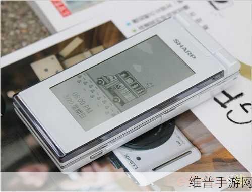 sharp 翻盖手机7228u:1. "时尚与科技结合:锐锋7228U翻盖手机评测