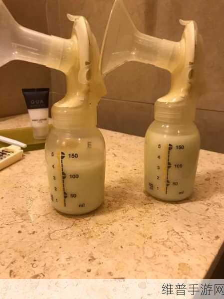 一边摸上面一边膜下奶韩剧:以下是根据“一边摸上面一边膜下奶”这个主题拓展出的新