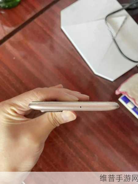 oppoR11刚发行时价格