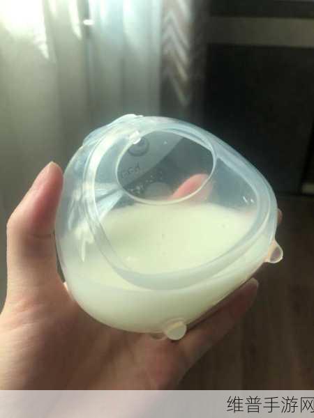 一边亲着一面膜下奶：1. ＂亲密互动：一边亲吻，一边享受母乳的温馨时刻