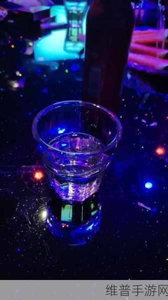 我和闺蜜在KTV被八人伦：KTV八人组的危机逃脱【专题】