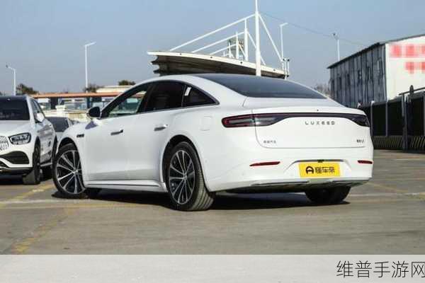 智界新S7续航破局，全系700km+手游攻略续航神器，年轻人的纯电出行新选择