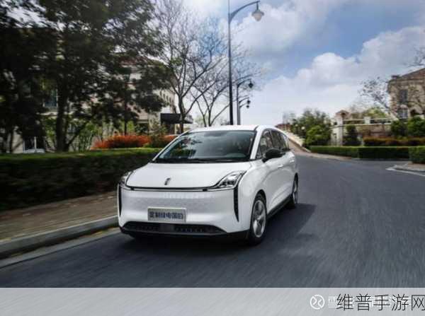 手游攻略新视角，一汽奔腾2024年销量大增背后的新能源转型启示