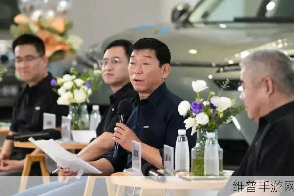 愤青魏建军，仅学余承东皮毛，能否走出自己的路？手游市场新观察