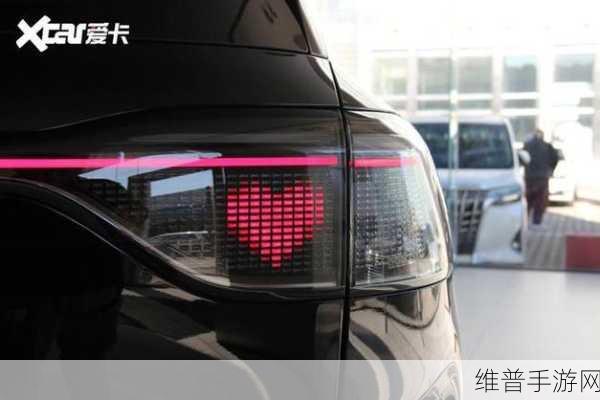 问界M9大定破13万，手游跨界新体验，5座版惊艳亮相，投影巨幕再升级！