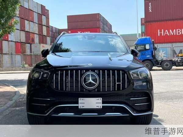 奔驰GLE轿跑版新渲染图震撼登场，E级格栅星型灯带引领手游跨界新风尚