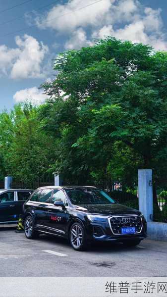 全新一代奥迪Q7设计革新，手游视角下的豪华SUV风潮再起