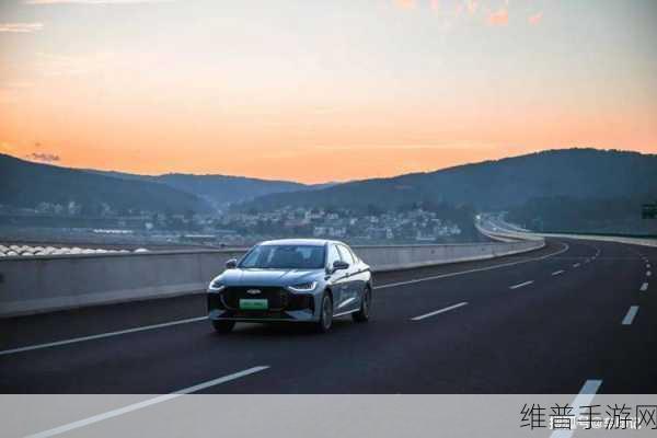 奇瑞风云A8L再创辉煌，手游玩家实测满电满油续航突破2300公里大关的出行神器