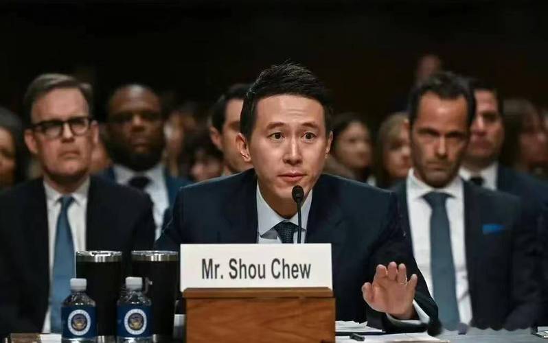 TikTok CEO亮相特朗普就职典礼,手游公司如何借势布局攻略数据