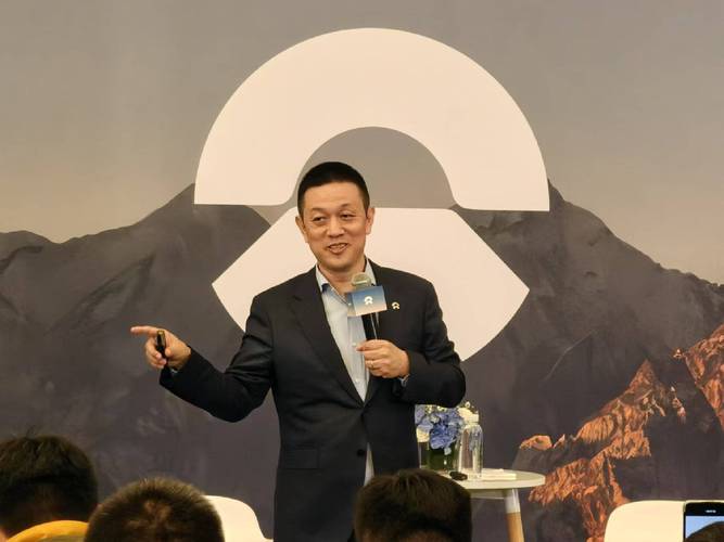 蔚来李斌霸气宣言，创业即盈利，手游界CEO之问