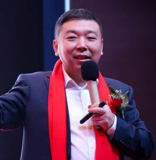 百度集团副总裁肖阳，AI如何重塑手游与网络文学新生态