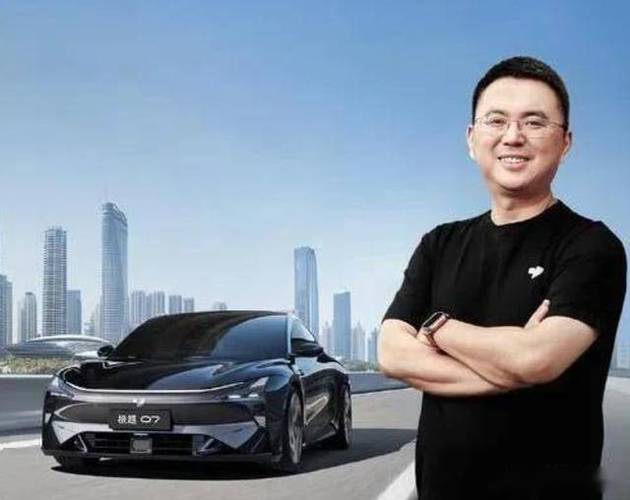 百度吉利联手应对极越危机,手游视角下的启示与反思——CEO夏一平能否平息员工供应商怒火